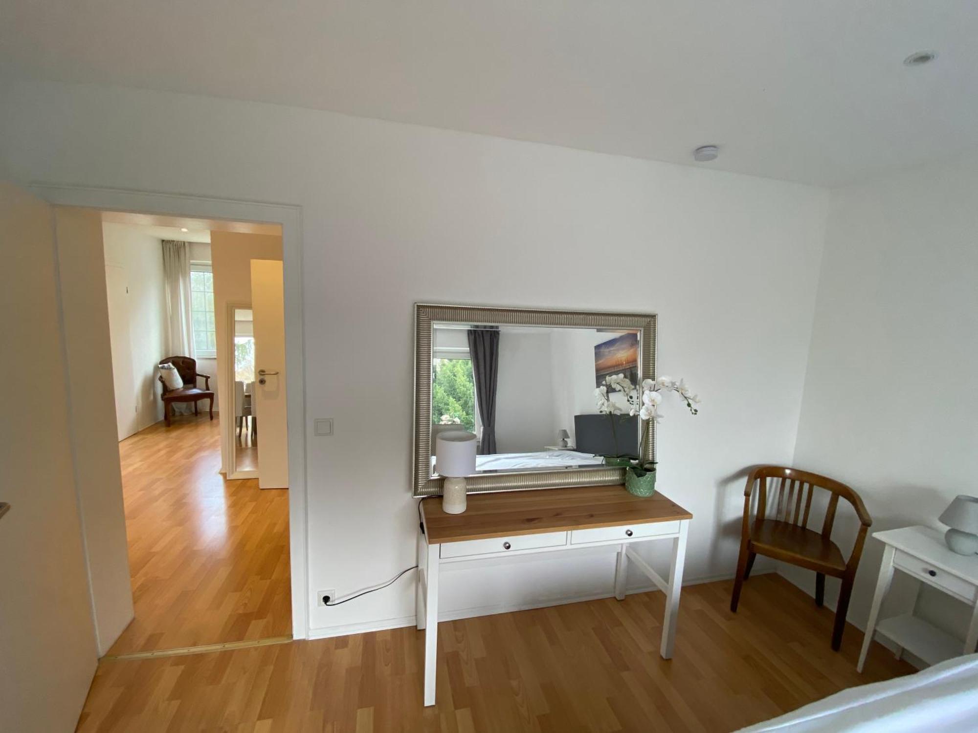 Stilvolle Ferienwohnung Im Zentrum Von 우나 외부 사진